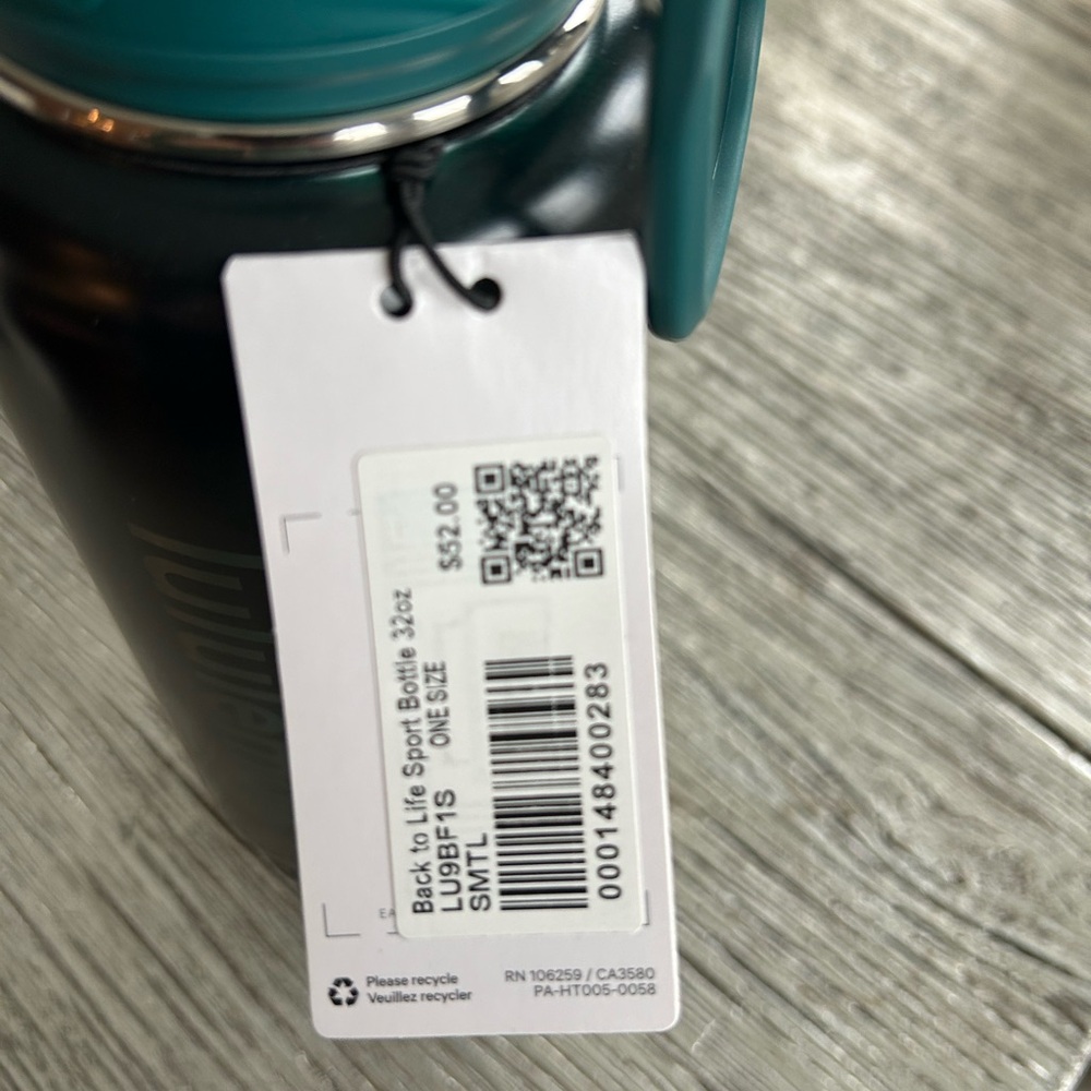 NWT lululemon athletica Back to Life Teal Stainless Steel Water Bottle 32oz - Picture 5 of 10